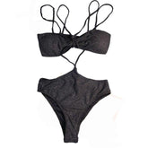 Traje de baño de una pieza con relleno sólido y hueco